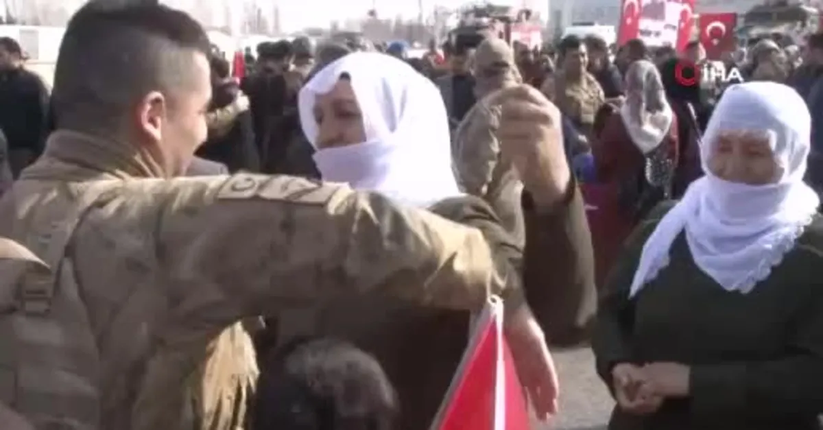 Kahraman Mehmetçik Bahar Kalkanı Harekatı'na dualarla uğurlandı