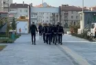 Niğde'de zehir tacirlerine baskın: 5 gözaltı