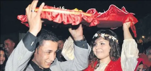 Rus geline Türk düğünü