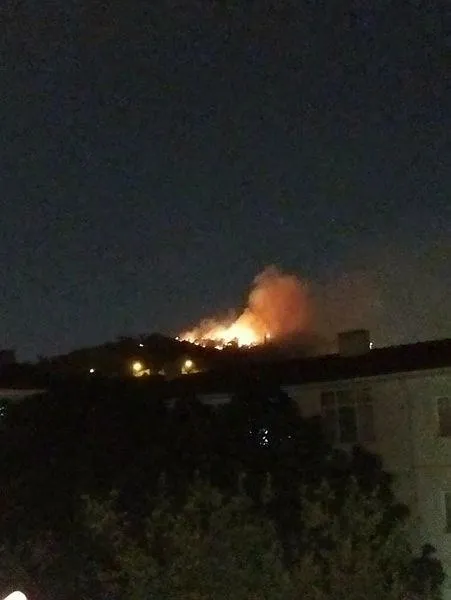 Son dakika: Ankara'da çıkan yangından şans eseri kurtuldular-2