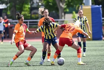 Kadınlarda derbi Fenerbahçe’nin!