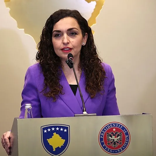 Kosova’da meclis feshedildi