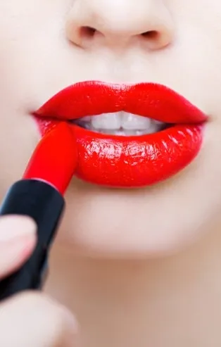 Rüyada kırmızı ruj görmek ne anlama gelir?