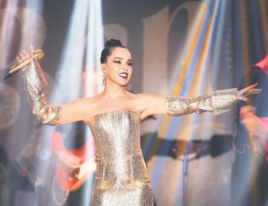 Yeni şarkı müjdesi verdi