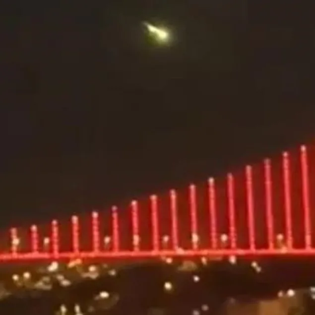 Bir cisim yaklaşıyor!