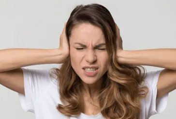 Uçuş sonrası kulak çınlaması yaşayanlar dikkat! Aylar sürdü tek müdahaleyle geçti