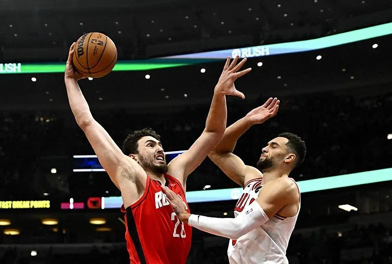 Alperen Şengün tarih yazdı!