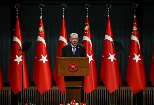 baskan-erdogan-ukrayna-gundemli-kabine-sonrasi-ulusa-seslendi-montroyu-krizin-onune-gecmek-icin-kullanacagiz-1646076046184.jpeg Başkan Erdoğan Ukrayna gündemli Kabine sonrası ulusa seslendi: "Montrö'yü krizin önüne geçmek için kullanacağız"-6