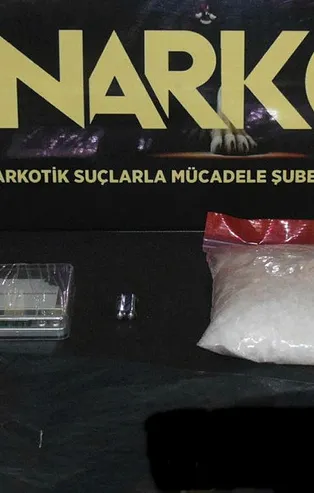 Uyuşturucu tacirlerine flaş operasyon