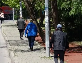Sokaklar 65 yaş üstü vatandaşlara kaldı! İşte yurttan manzaralar