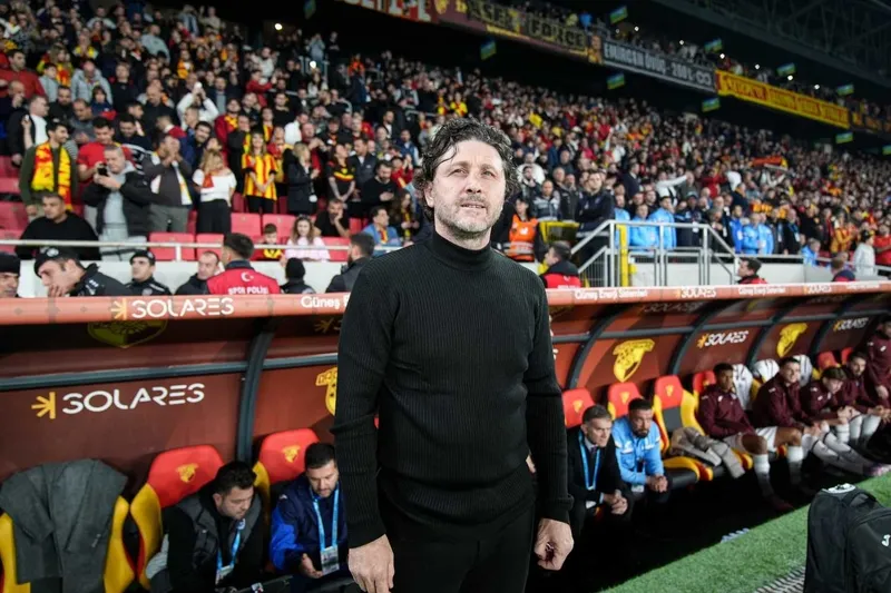 Fatih Tekke yeniden doğdu! Trabzonspor geleceğe umutla bakıyor-11