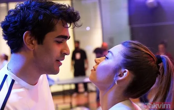 Ser verip sır vermemeye devam "Şimdi niye söyleyeyim ki!" Afra Saraçoğlu sevgilisi Mert Ramazan Demir'siz gecelerde - 13