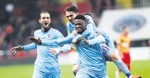 Trabzon Ekuban’ın bonservisini aldı