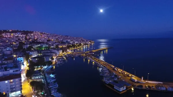 turkiyede-en-uzun-gece-ulkenin-en-kuzeyindeki-sinopta-yasanacak-1608555402619.jpg Türkiye'de en uzun gece ülkenin en kuzeyindeki Sinop'ta yaşanacak-6