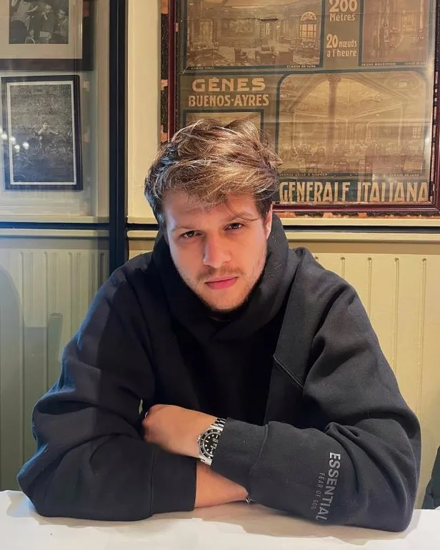 Burak Yörük trafiği birbirine kattı İETT şoförüne saldırdı! Yaşlı adama yumruklar savurdu polis zor zapt etti-2