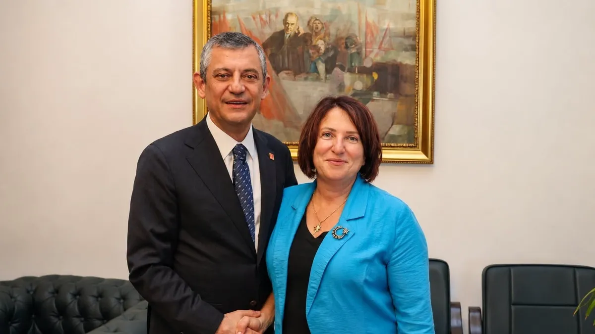 Karaburun Belediye Başkanı İlkay Girgin Erdoğan Yeni Parti’den istifa etti: "Bağımsız devam"