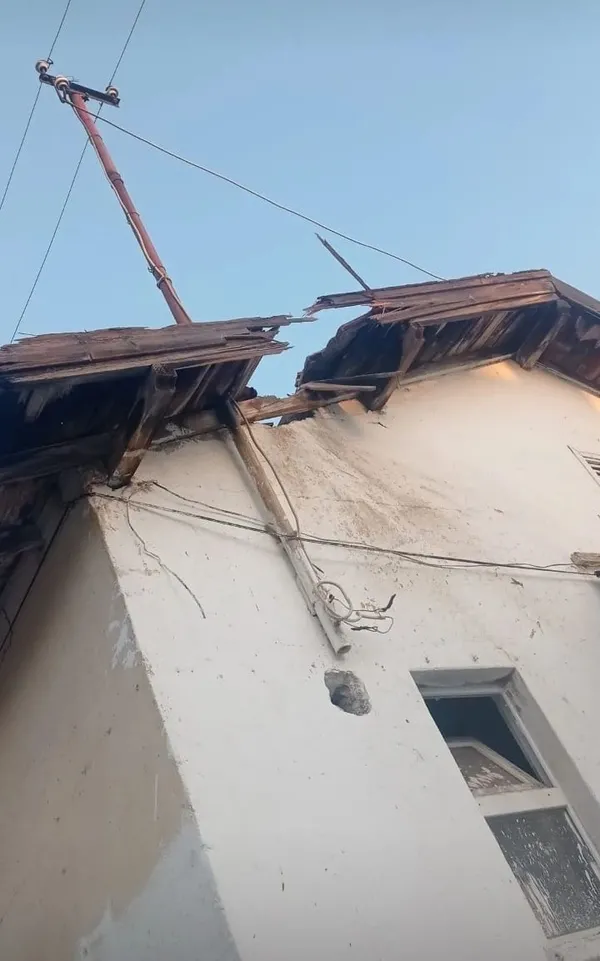 sinir-otesinden-gaziantepe-havan-saldirisi-bolucu-teror-orgutu-pkkypg-ates-altina-alindi-1633937654065.jpg Sınır ötesinden Gaziantep’e havan saldırısı! Bölücü terör örgütü PKK/YPG ateş altına alındı-4