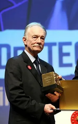 4. Necip Fazıl Ödülleri sahiplerini buldu