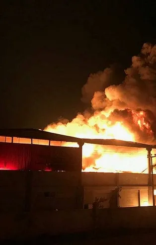 Gaziantep'te korkutan fabrika yangını