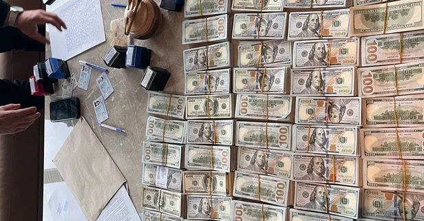 Yeni görüntüler ortaya çıktı! Ali Nuhoğlu'nun Trend İnşaat şirketinde yapılan aramada balya balya dolarlar