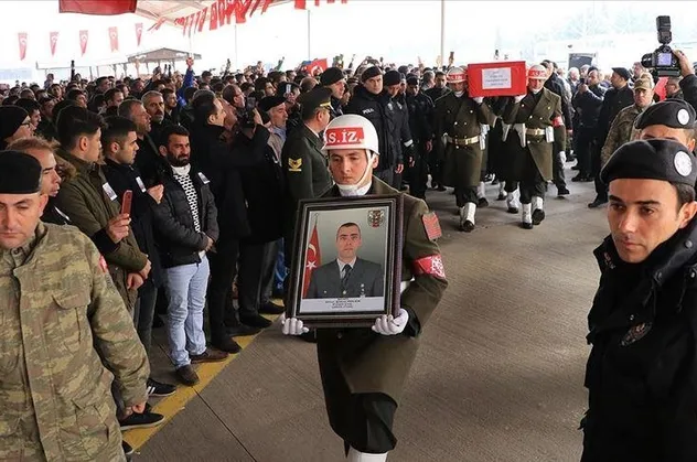 Son dakika: İdlib şehidi Piyade Uzman Çavuş Özler'e veda