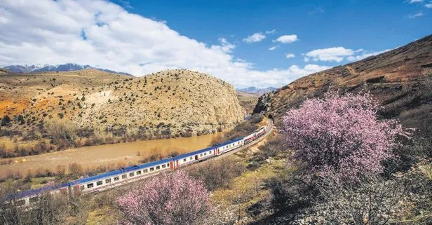Yeni trenler yola çıkıyor