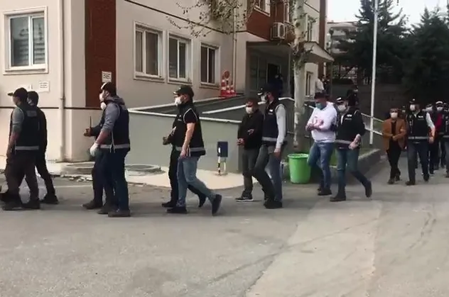 'Pos tefecileri'ne baskın! 1 milyar 200 milyonluk para akışı
