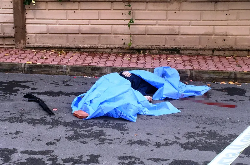 Antalya'da korkunç olay! Nişanlısını... - 2