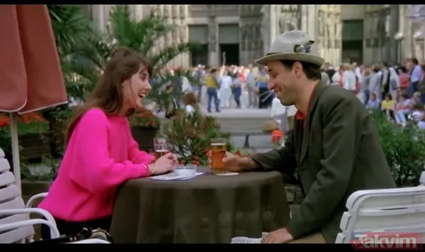 Bodrum pozları ortalığı salladı! Gurbetçi Şaban’ın yıldızı Müge Akyamaç’ın son halini gören inanamadı! Kemal Sunal’ın Bahar’ıydı... - 19