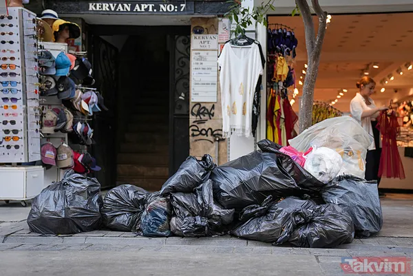 İzmir'de kaos... Belediye çalışanları iş bıraktı sokaklarda çöp dağları oluştu | Denizde korkutan görüntü - 19