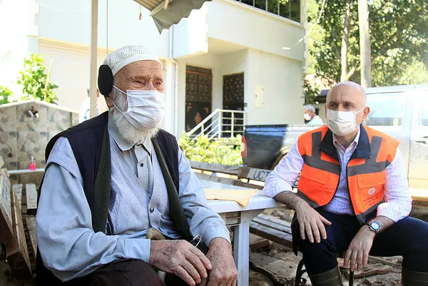 ulastirma-ve-altyapi-bakani-adil-karaismailoglu-giresunda-canla-basla-calisiyoruz-1598457723500.jpg Ulaştırma ve Altyapı Bakanı Adil Karaismailoğlu, Giresun'da: Canla başla çalışıyoruz-2