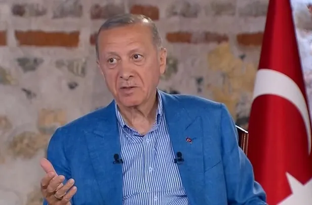 turkiye-sandik-basina-gidiyor-baskan-erdogandan-ortak-yayinda-kritik-aciklamalar-1683922135177.jpeg Başkan Erdoğan'dan tarihi seçim öncesi kritik açıklamalar! Bay Bay Kemal'e diplomasi dersi: "50+1 şartı değişebilir" mesajı-2