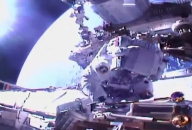 Astronotlar Uluslararası Uzay İstasyonu'nda uzay yürüyüşü gerçekleştirdi-2