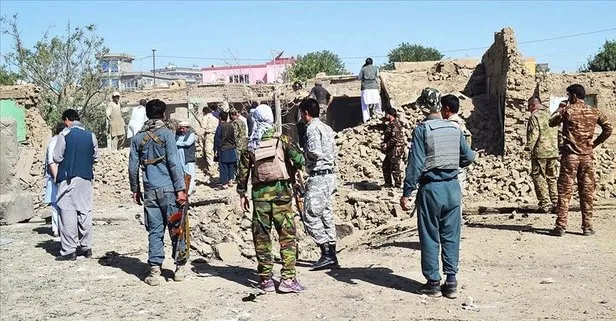 SON DAKİKA: Afganistan’da hükümet güçleri Taliban’a karşı Gazne’yi de kaybedince sayı 10’a yükseldi