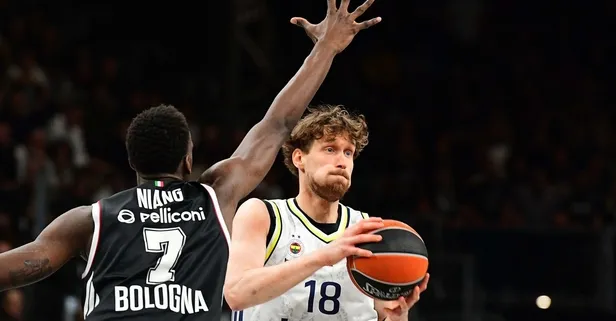 Kanarya İtalya'da coştu! Virtus Bologna - Fenerbahçe Beko: 80-85 | MAÇ SONUCU