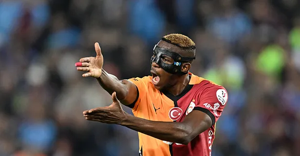 Victor Osimhen'den şampiyonluk mesajı: "Dans ayakkabılarınızı giyin!"