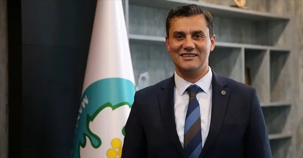 Manisa Büyükşehir Belediye Başkanı Ferdi Zeyrek elektrik akımına kapılarak hayatını kaybetti