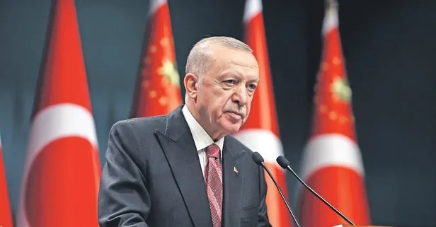 Başkan Erdoğan, kabine toplantısının ardından emeklilere müjdeyi verdi. Emekliye 5 bin TL