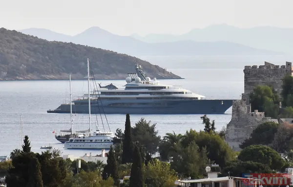 100 milyon dolardan pahalı! Yüzen saray Flying Fox Bodrum'da üzerindeki helikopter bile 10 milyon dolar - 6