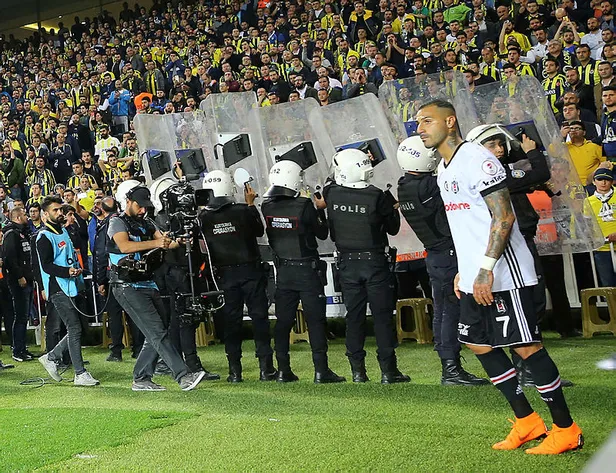 Fenerbahçe-Beşiktaş maçına damga vuran görüntü! Hasan Ali...-7