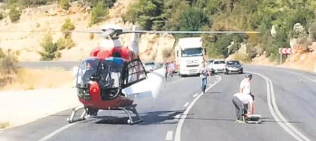 Helikopter yola indi