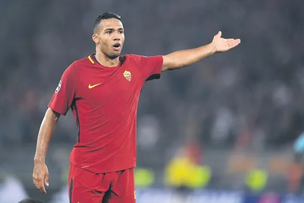 Sol ayaklı stoper arayan Fenerbahçe önceliği Juan Jesus'a verdi-1