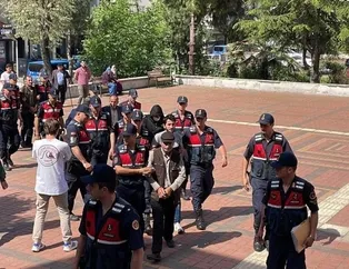 Kesik baş vahşetinde son dakika! Birer birer getirildiler