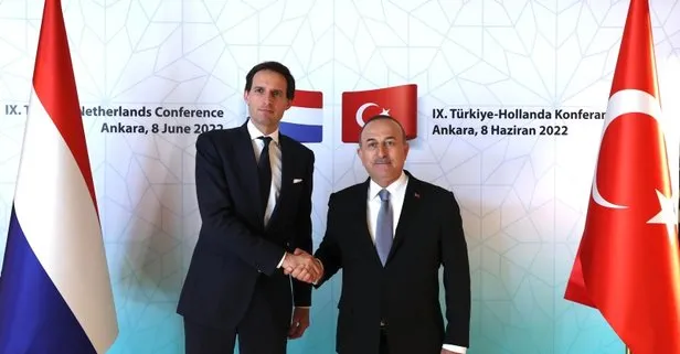 Çavuşoğlu ve Hollandalı mevkidaşından ortak basın toplantısı