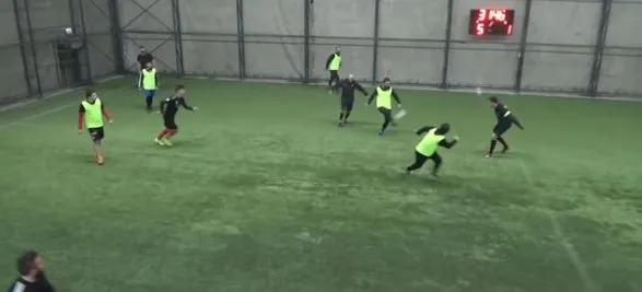 Arda Turan takımsız kaldı, soluğu halı sahada aldı! Galatasaray ile anlaşamamıştı...-1