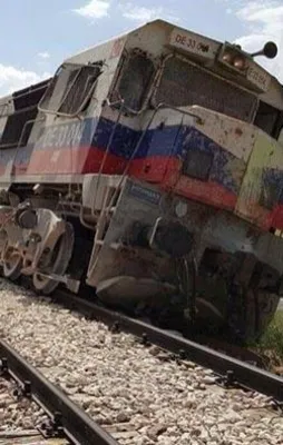 Hainlerden yük trenine bombalı saldırı