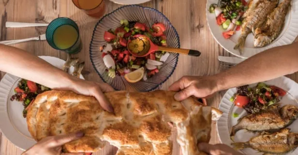 Ramazan Bayramı’nda yediklerinize dikkat edin! Uzmanlardan oruç sonrası uyarı