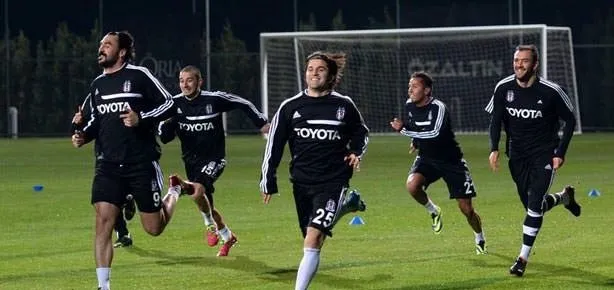 Beşiktaş üç maç oynayacak