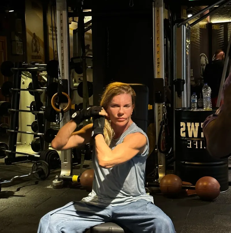 biricik-sudenden-okul-saldirisi-sonrasi-skandal-paylasim-1776407798934.jpg Biricik Suden’den okul saldırısı sonrası skandal paylaşım: "Kas gelişimimi riske atamam"-8