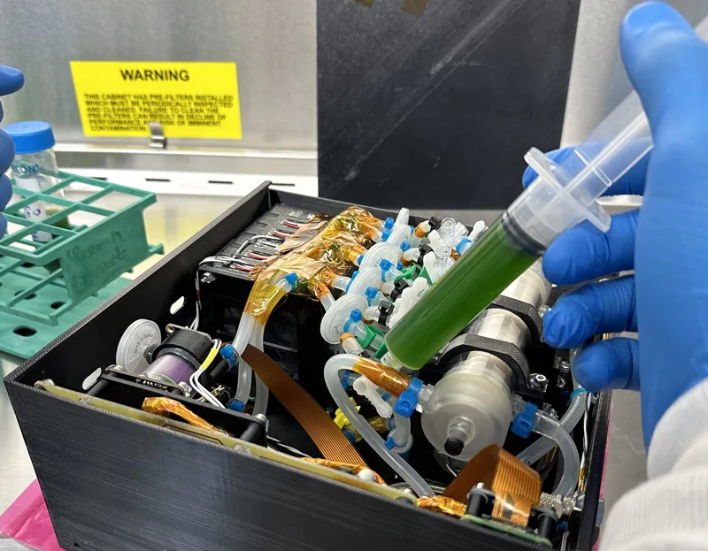 İlk Türk astronot Alper Gezeravcı'nın uzaydaki deneyinden ilk sonuç geldi! Yosunlar karbondioksiti oksijene çevirebilecek-6